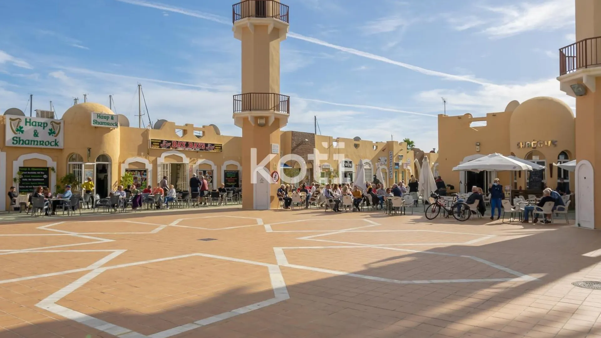 Koti Rentals - Benavente Loft Fuengirola Apartmán