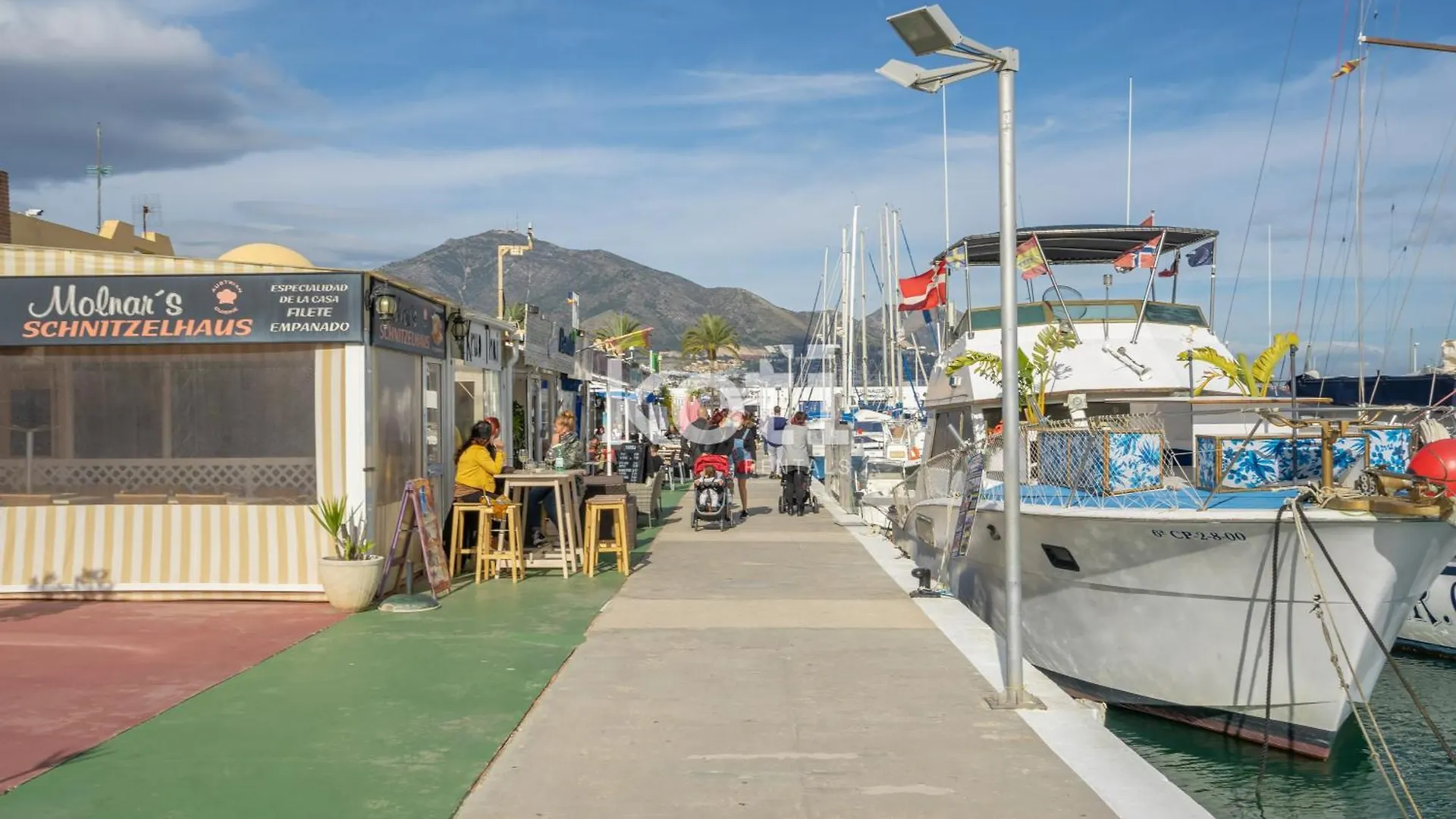 Koti Rentals - Benavente Loft Fuengirola 0*,  Španělsko